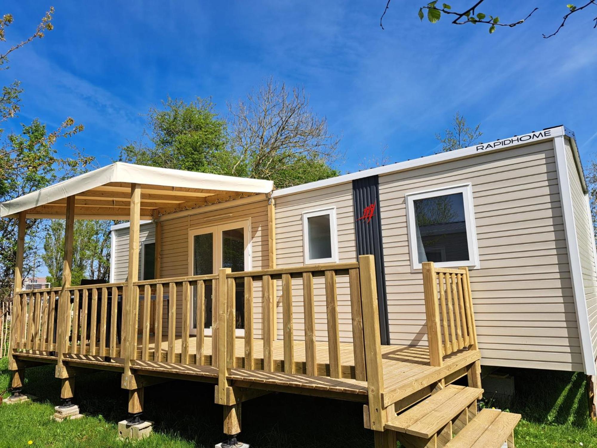 Camping Sainte Mere Eglise 外观 照片